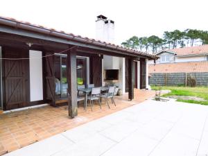 Maisons de vacances Villa LANDAYA Cozy & Calme avec piscine privee : photos des chambres