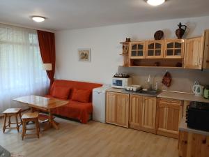 LS Central Apartment