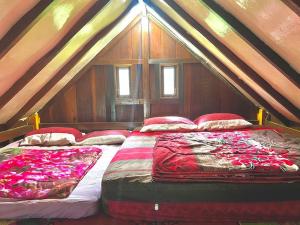 Swindo Homestay 77, Small House