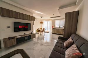 Seaside Serenity, Cruise-like Comfort