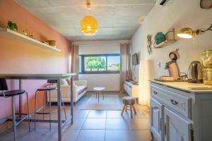 Appartements Le Saint Roch 1 - AC CLIM - WIFI - 50m Centre ville : photos des chambres