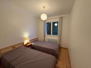 Villa ensoleillée avec terrasse près de la plage - FR-1-831-11