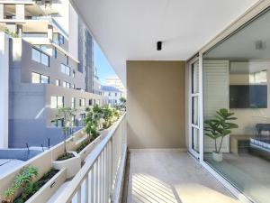 The Braemar Green Point two bed, two bath, parking