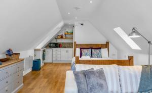 Edinburghs Winter Chalet