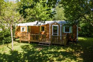 Maisons de vacances Mobilhome avec terrasse 4 personnes : photos des chambres
