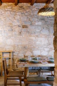 Ioulias Cottage by Nomads