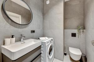 Scala City Center Apartments & Studio by Lion Apartments