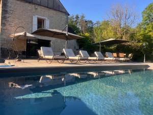 Maisons de vacances Moulin piscine spa tennis petanque billard 8 chambres : photos des chambres