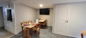 Hotels Logis Hotel Restaurant Le Cygne : photos des chambres