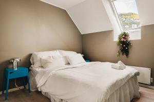 DINBNB Apartments l 100m to Bryggen l Pet Friendly l Sleeps 4 l Smart-TV