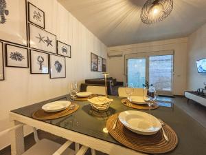 Esca Sea View Apartment