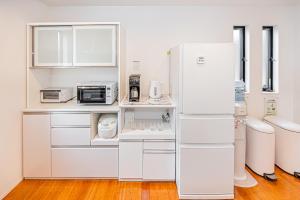 Ikebukuro Shopping Street 3BR