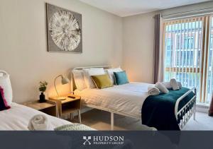 2-Bedroom Central Apartment