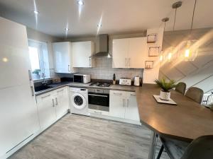 Ruby Place by Blue Skies Stays