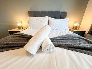 Fleet House by Blue Skies Stays