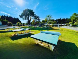 Campings O-PARADIS - Mobil-home au calme, clim, BBQ & piscine : photos des chambres