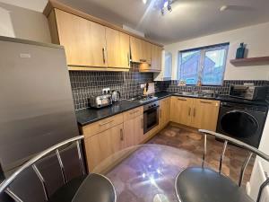 Wharf House by Blue Skies Stays