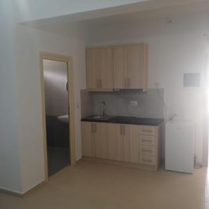 Apartments Polonia Saranda