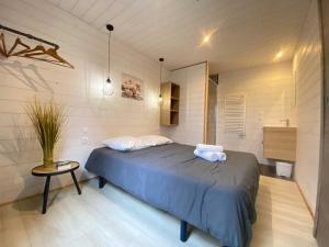 Campings Chalet 4 etoiles - Piscine - eehefh : photos des chambres