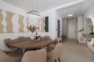 Villa Amaris in Malinska with sea view, Krk