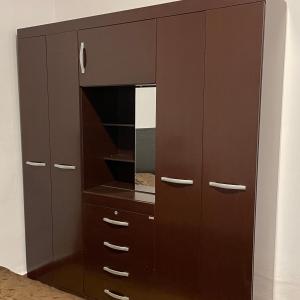 Habitación grande y confortable en el centro de la ciudad