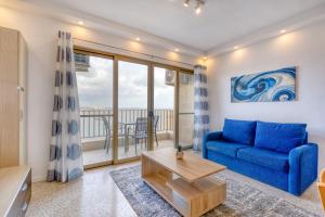5th floor Seafront Apartment