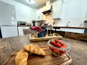 Dale House by Blue Skies Stays