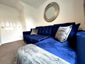 Dale House by Blue Skies Stays