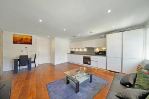 360 Cosy Home Greenwich