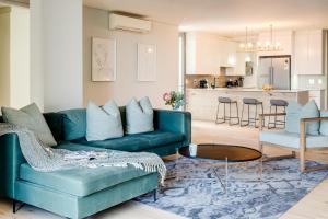 Modern 2bed Apt in Green Point Cape Town Nobelium