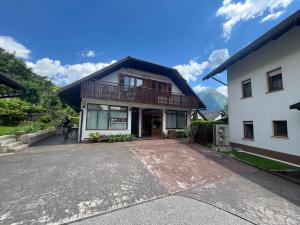 Apartments and Rooms Tajcr