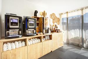 Hotels Hotel Centre Plage : photos des chambres