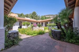 JERA Holiday Collection VULCANO UNO - Garden View