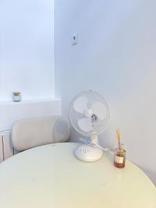 Stylish Loft Studio in Central Paris in Clery 4