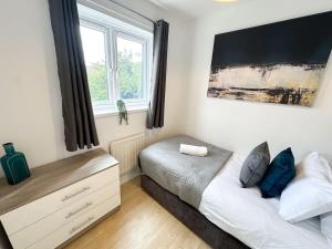 Anchorage Place by Blue Skies Stays