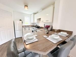 Deepdale House by Blue Skies Stays