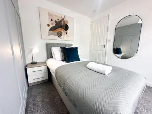 James House by Blue Skies Stays