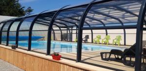 Camping les vergers de Squividan ***