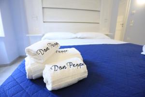 Don Peppe Rooms With Beach Service Included
