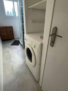 Appartements Colorino - T4 Lumineux Cosy, Parking Gratuit, Commerces : photos des chambres