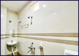Fully Air Conditioning Hotel # SRP, Puri,Near sea Beach and Jagannth Temple -wi-fi and UPI Payment Accepted And Parking Facilities -BEST HOTEL IN PURI