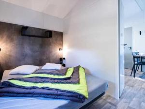 Campings Camping 4 etoiles - Piscine - efceih : photos des chambres