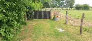 Petit logement cosy et son exterieur entièrement indépendant