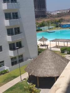 Mazablue depa en laguna con playas artificiales