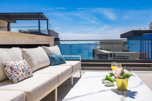 Luxury Pool Seaside Apartments Zadar