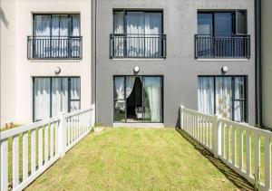 Azura - Haasendal Kuils River