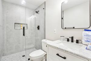 Elegant Mableton Retreat-Close to Amphitheater