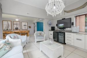 San Lameer Villa 3708 - 4 Bedroom Classic - 8 pax - San Lameer Rental Agency