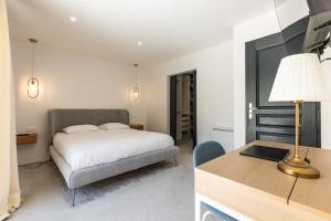 Villas La Girondine - Piscine, billard, vigne et estuaire : photos des chambres
