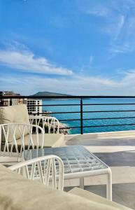 Viola Sea View Penthouse